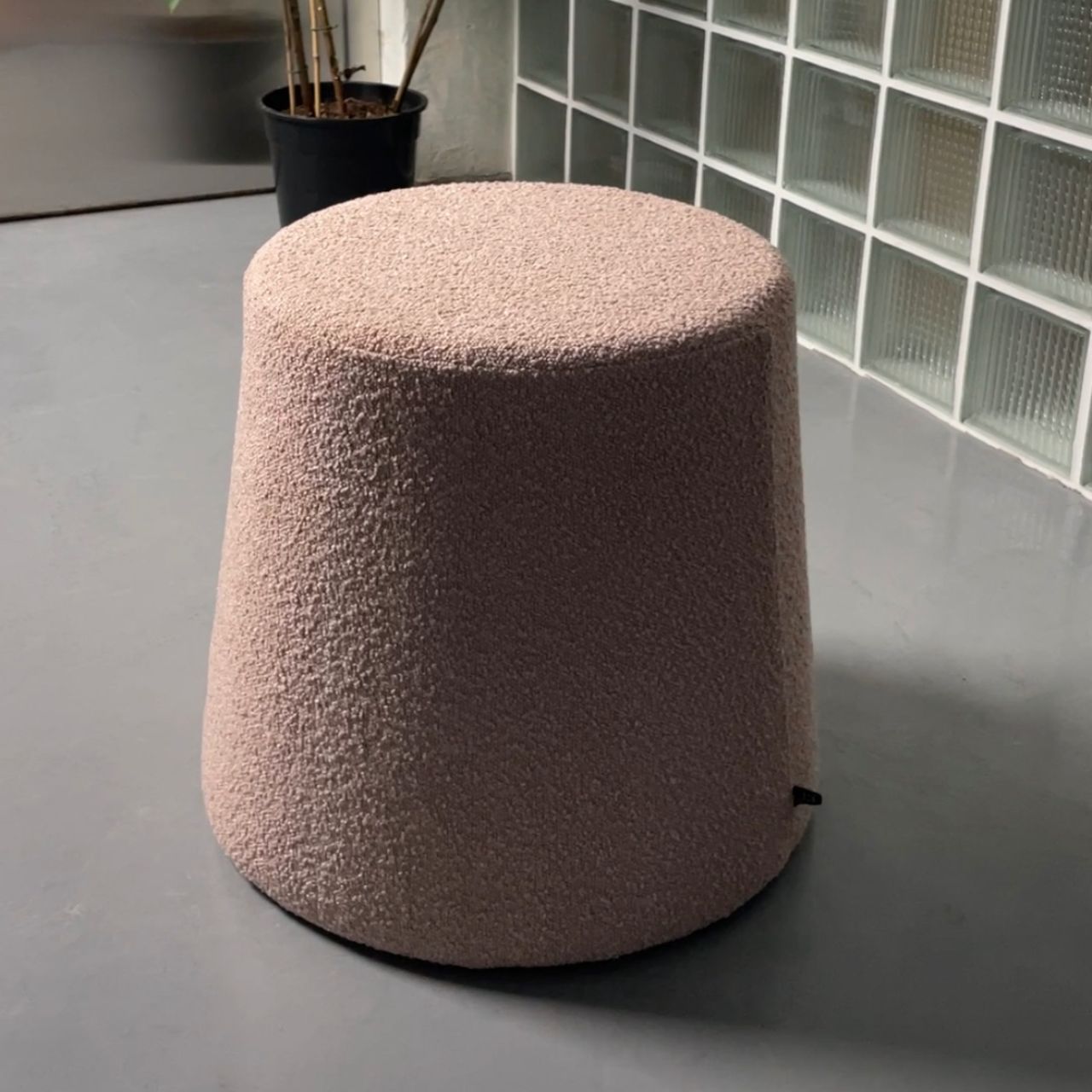 Пуф у формі конусу Pouf 5