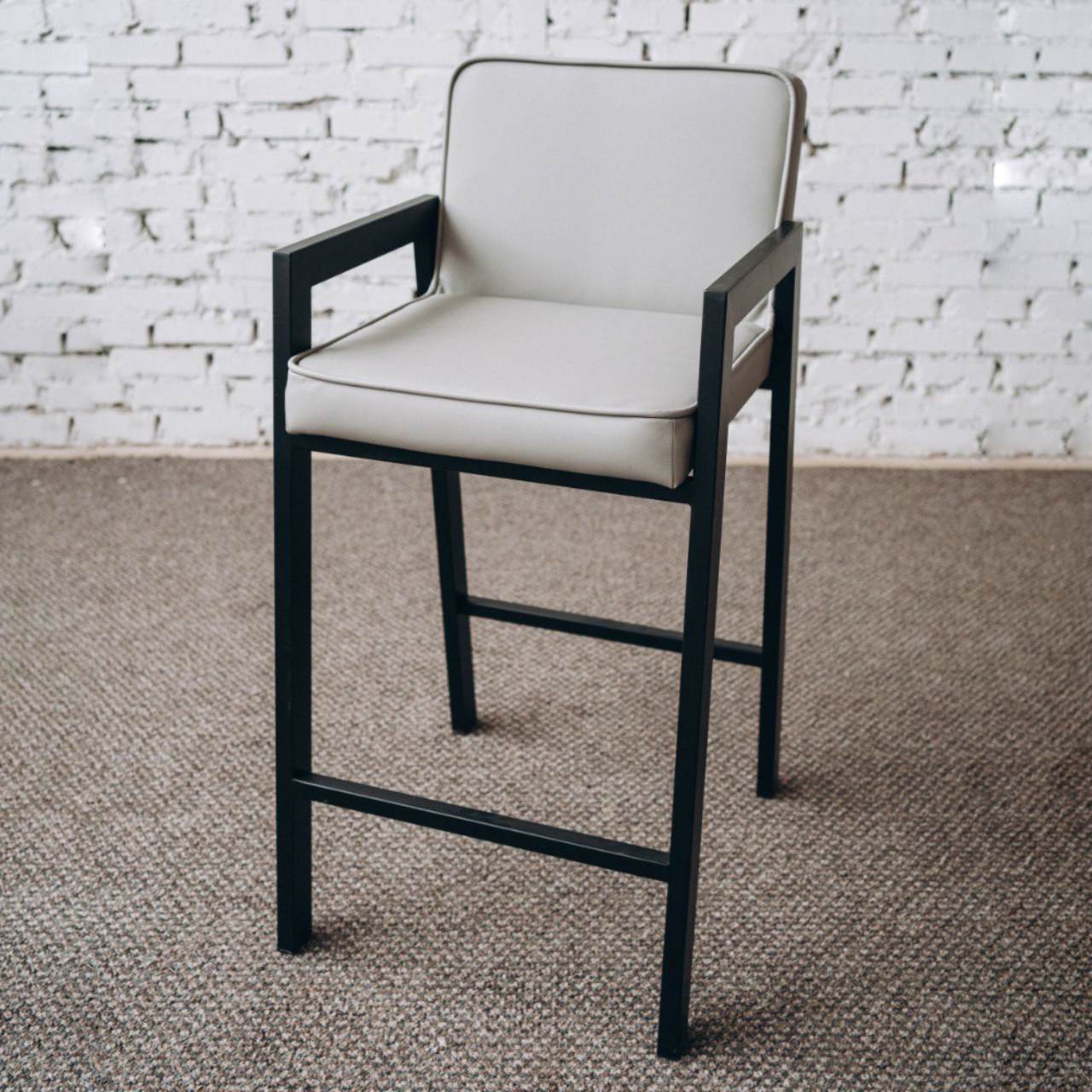 Барний стілець зі спинкою Kong Bar м'який на металевих ніжках
